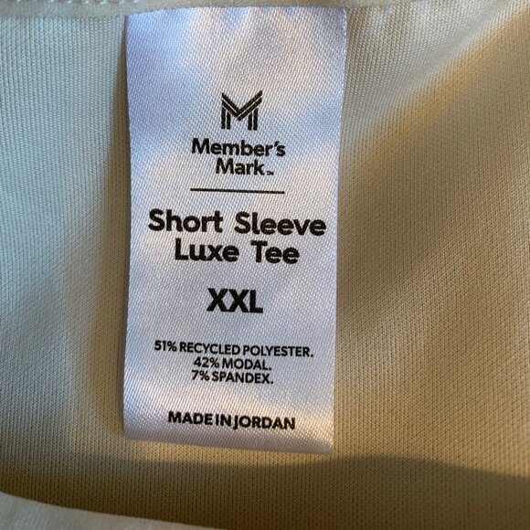 ๐ฑ 5 FOR $10. MEMBERS MARK CREAM COLORED CREW NECK SHORT SLEEVE TEE NWOT - Picture 3 of 4